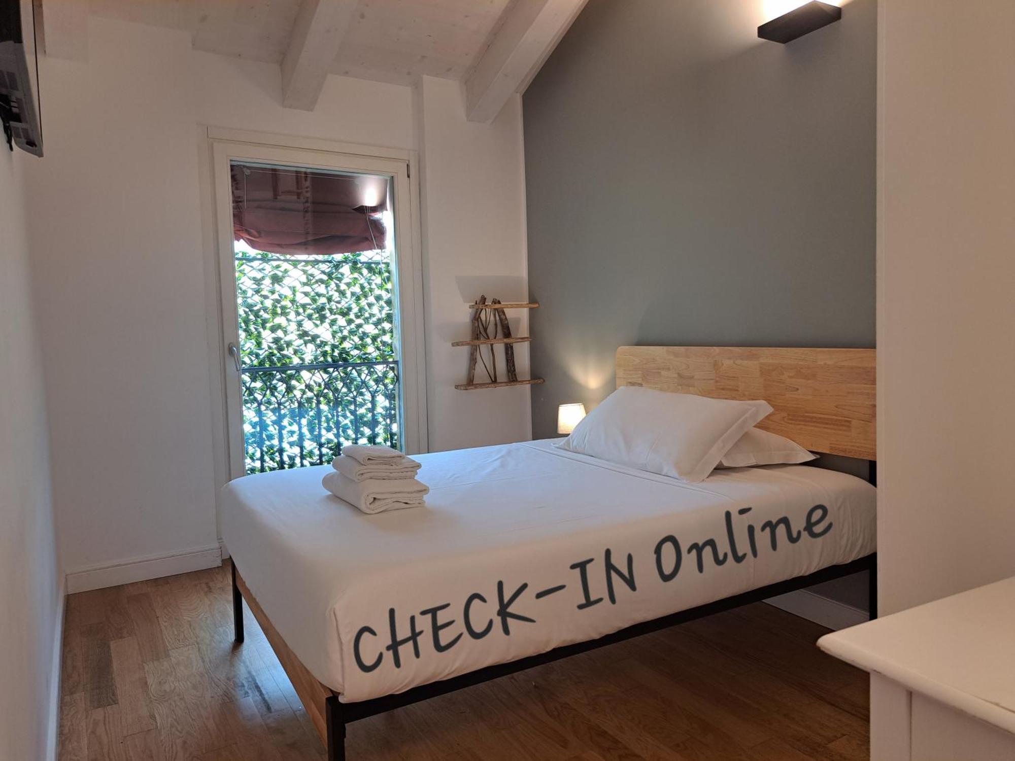 Cosmopolitan Central Rooms Bologna Eksteriør billede